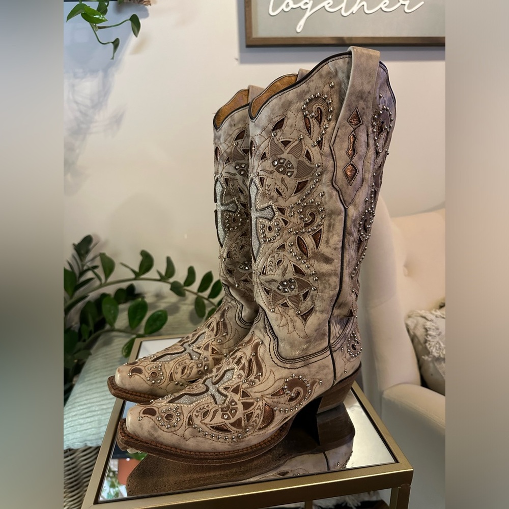 Corral Western Women’s Cowboy Boots